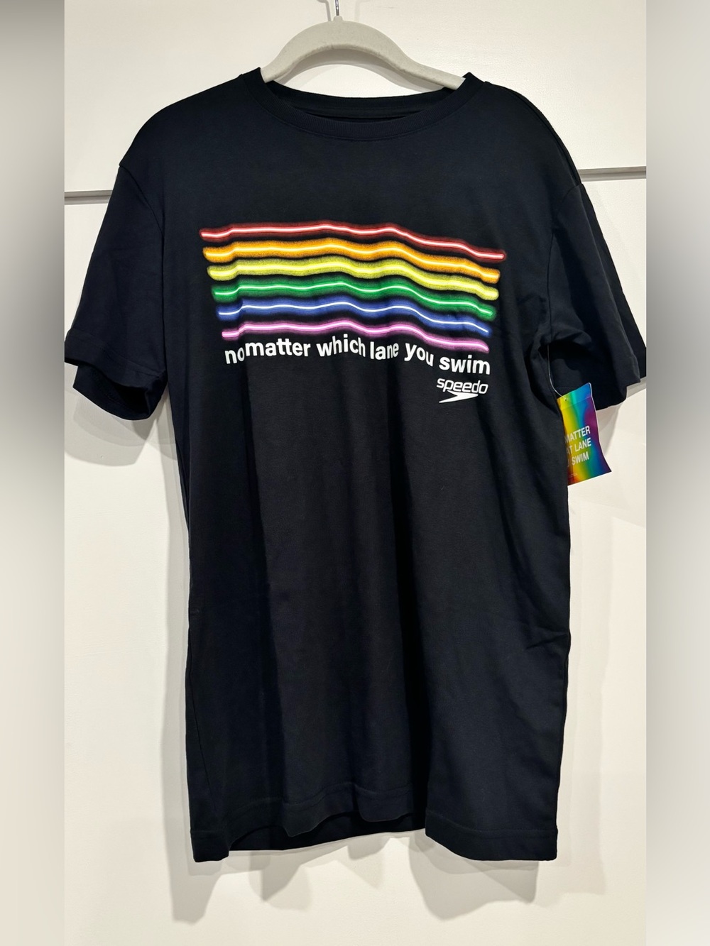 🌈 Speedo PRIDE Tee NWT